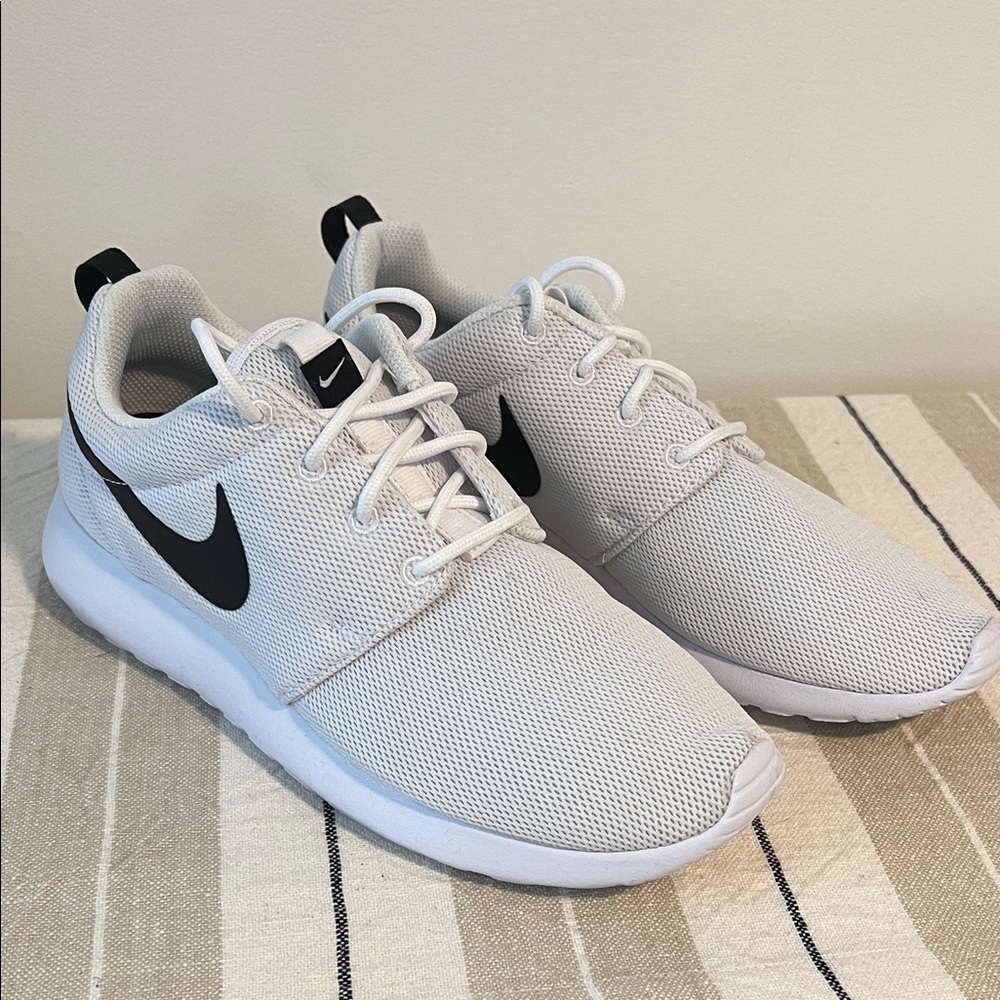 Nike Roshe One Womens